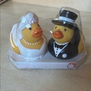Bride and Groom Rubber Duck Set
